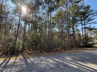 94167 Bayou Dr #8, Diamondhead, MS 39525