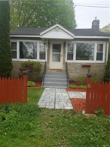 16 Wakefield Rd, Kent Lakes, NY, 10512