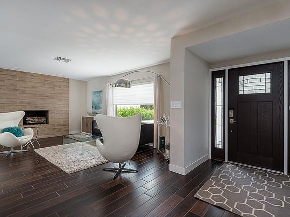 2nd image of 3013 W Asbury Pl