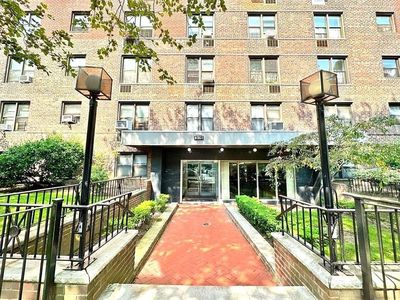 3178 Nostrand Ave APT 1M, Brooklyn, NY, 11229
