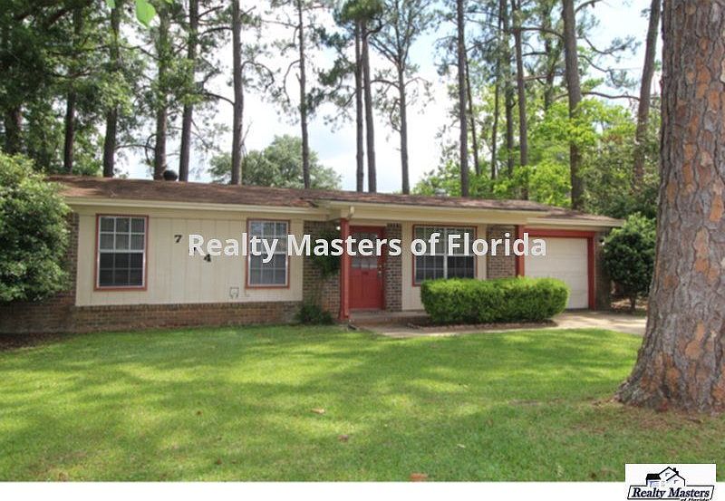 1st image of 734 Carondelay Dr