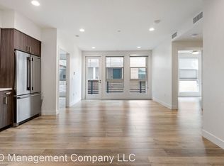 1122 Pico Blvd #304, Santa Monica, CA 90405