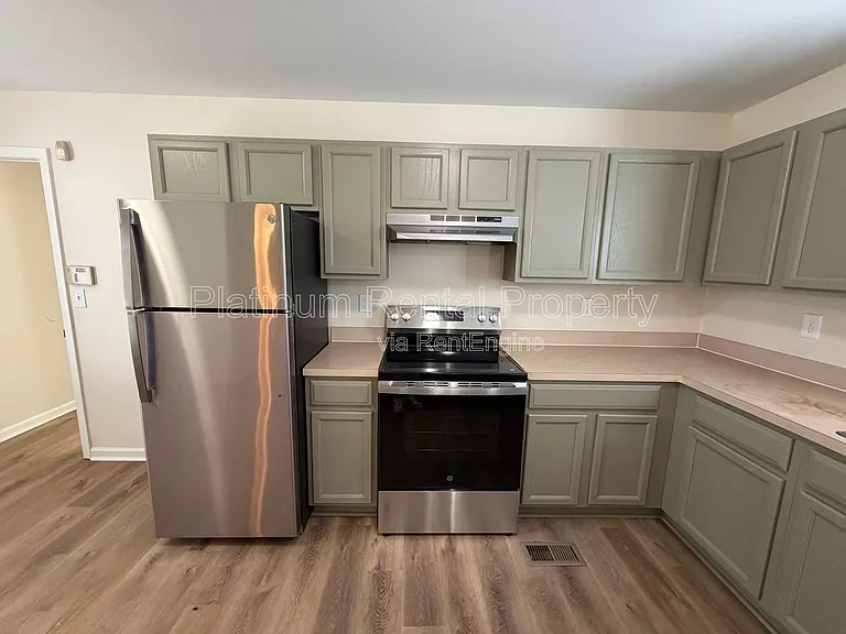 504 Dunbar St SW — Photo 8
