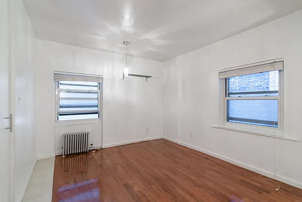 Rented by Bryan L Rozencwaig, LREB | media 36