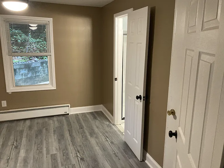 8 Christopher St #8B — Photo 5
