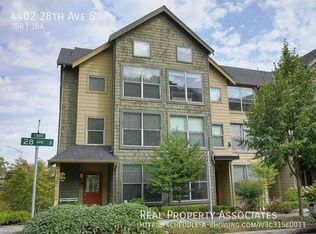 4402 28th Ave S, Seattle, WA 98108
