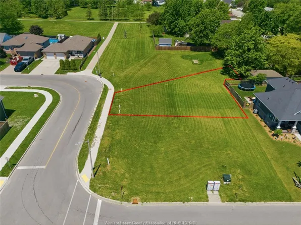 197 Brien Ave W, Essex, ON N8M 3G3