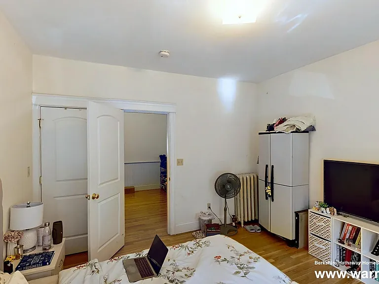 27 Glenville Ave #4 — Photo 9