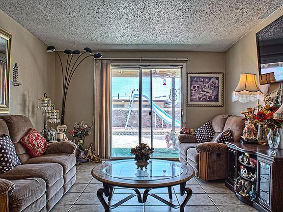 4th image of 5528 Dearborne Dr
