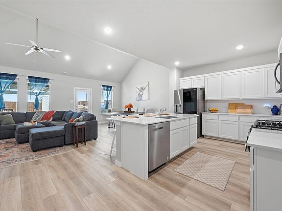 5th image of 10545 Landry Bluff Ln