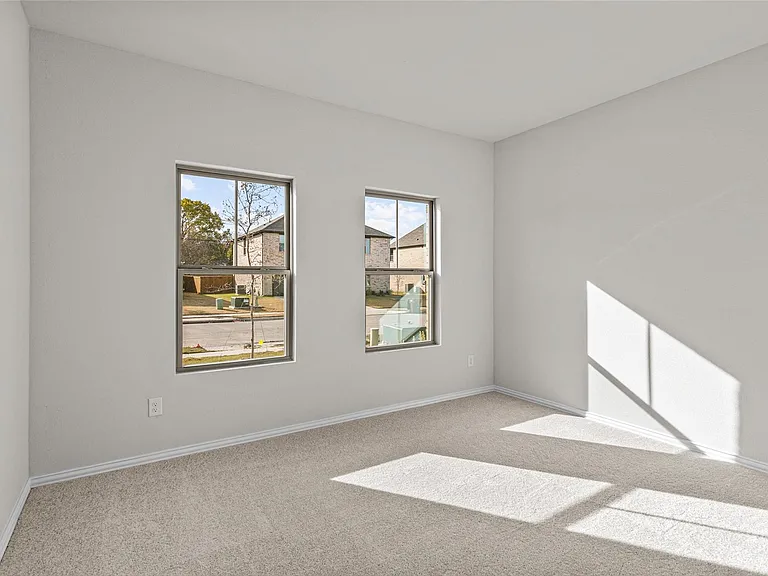 512 Meadow Run Dr — Photo 7
