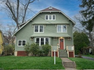 377 Meadowbrook Ln, South Orange, NJ 07079