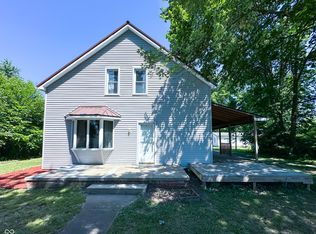 428 S 7th St, Clinton, IN 47842