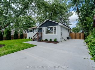 35 Burness Dr, Saint Catharines, ON L2P1J4