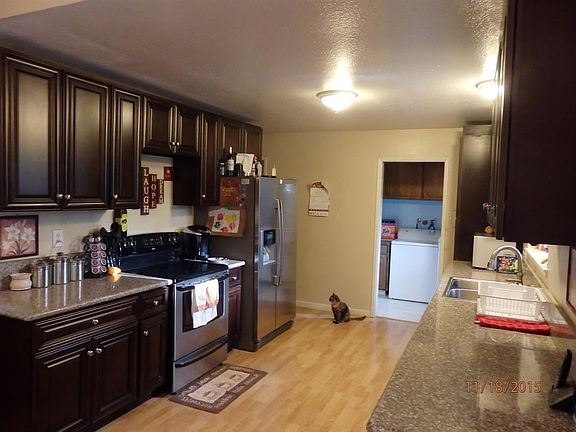 5th image of 27002 Meadowmont Dr
