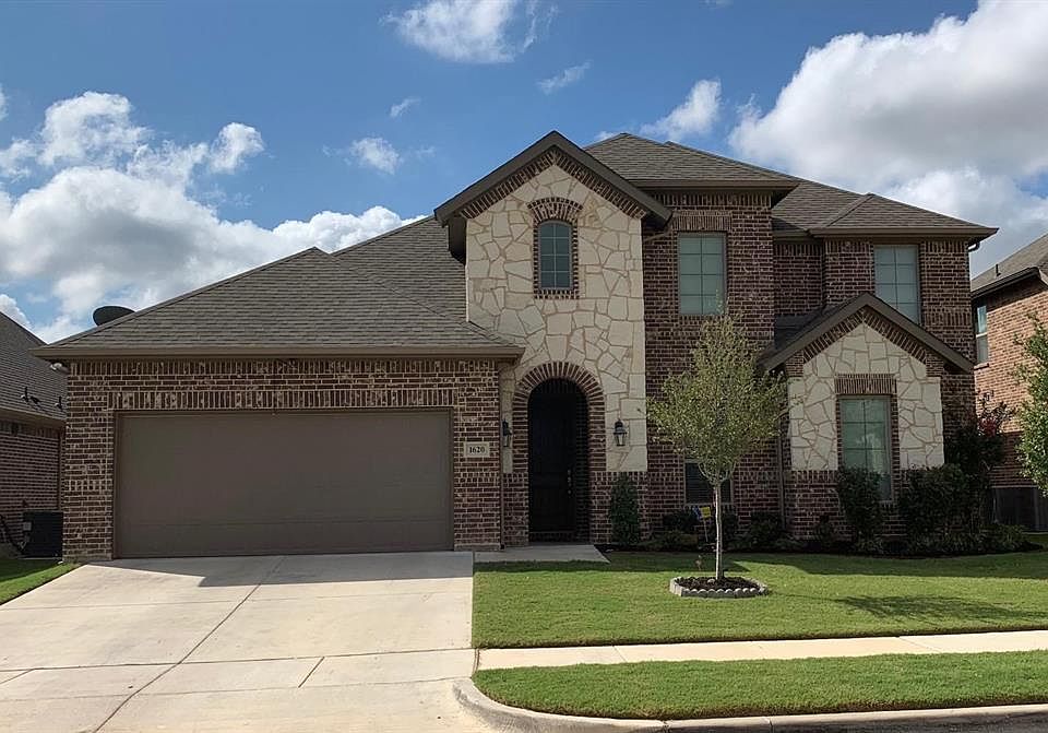 1st image of 1620 Barrel Oak Dr