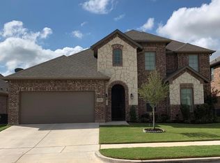 1620 Barrel Oak Dr, Burleson, TX 76028
