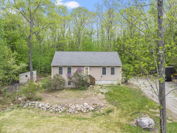 46 Rustic Way, New Gloucester, ME 04260