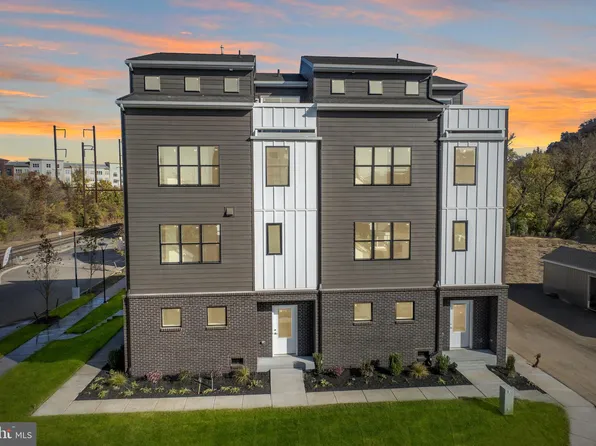 947 Riverplace Dr #47O, Conshohocken, PA 19428