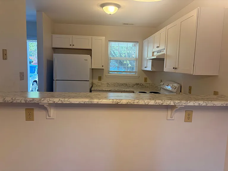 5054 Lamppost Cir — Photo 5