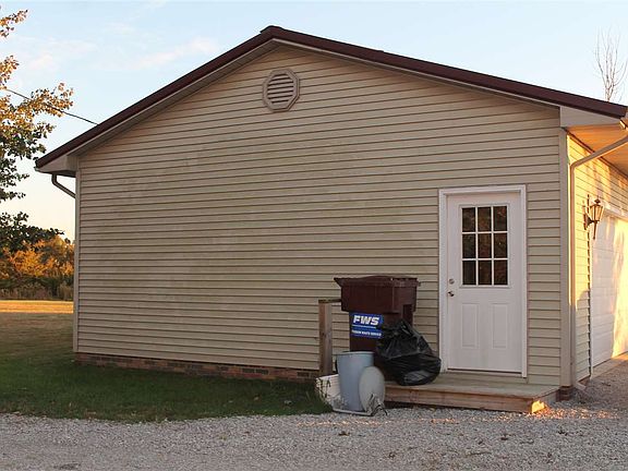 2nd image of 3350 State Highway 293 N