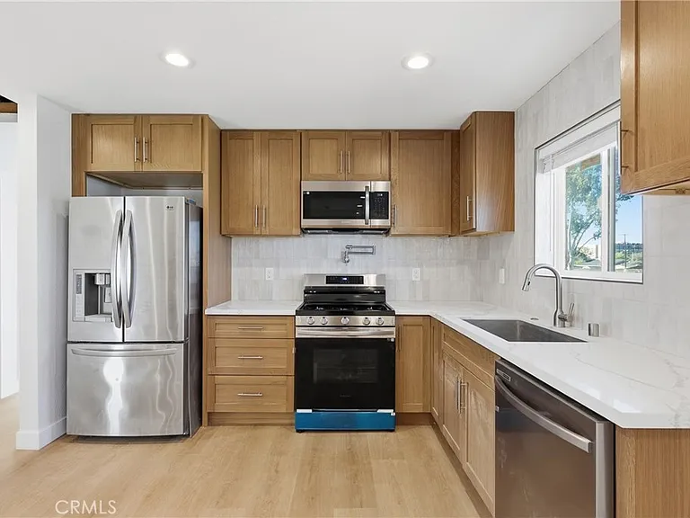 1206 Kornblum Ave #1206 — Photo 5