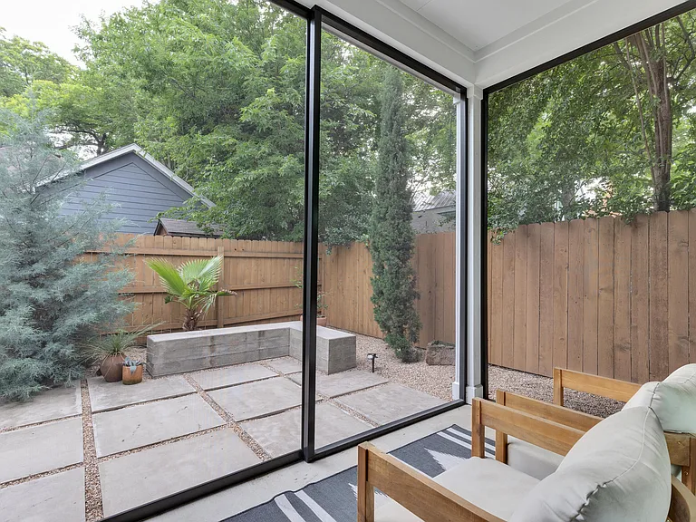 1804B Willow St — Photo 3