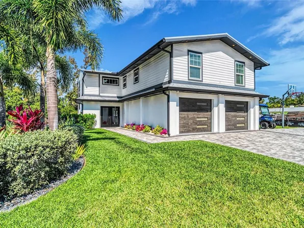 7149 Longboat Dr N, Longboat Key, FL 34228