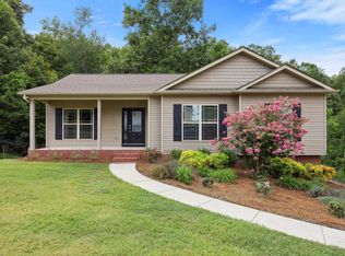 7420 Tiercel Dr, Ooltewah, TN 37363