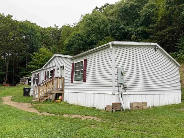 1359 Brockways Mills Road, Rockingham, VT 05143