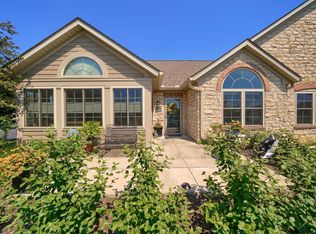 1470 Buckeye Pl #1, Grove City, OH 43123