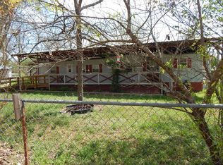 120 Bowlin Dr, Center Point, TX 78010