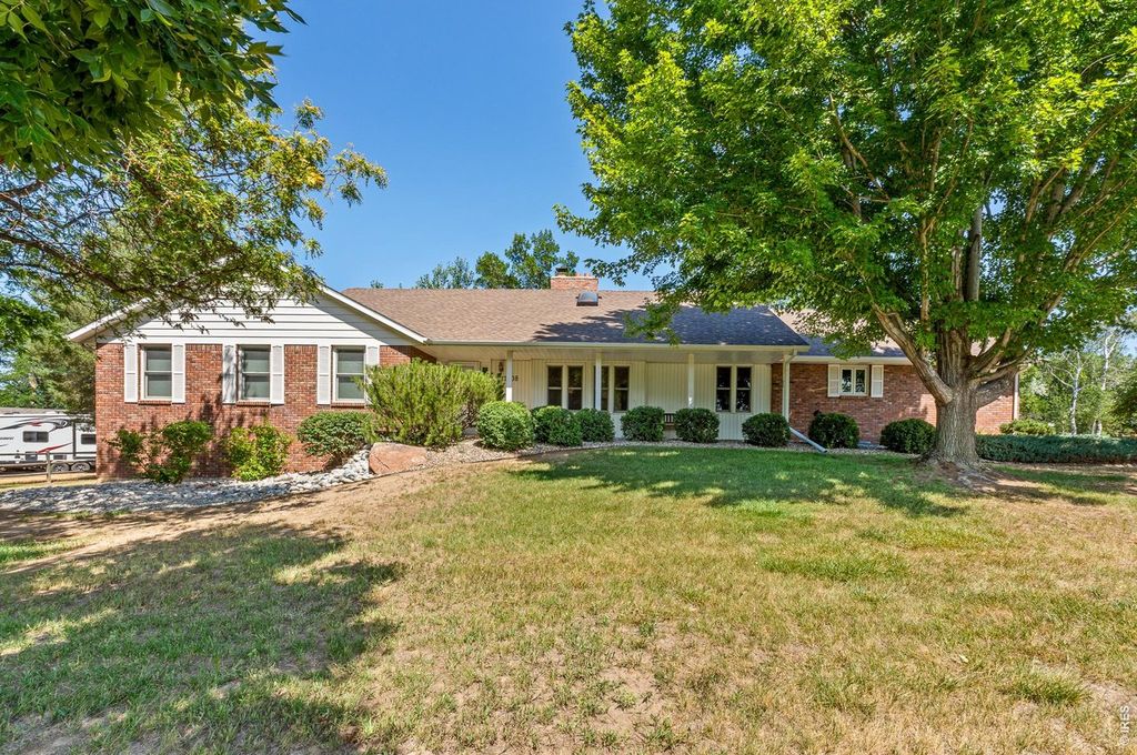 1008 Heron Dr
