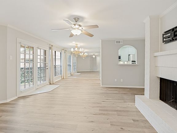 5th image of 16301 Ledgemont Ln #263