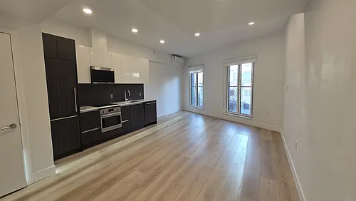 333 Carrall St #401 Photo 1
