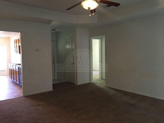 3rd image of 3600 Warfield Dr