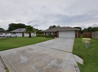 820 Lamp Post Ln, Lakeland, FL 33809
