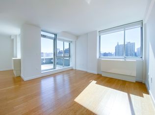 310 E 2nd St #H10, New York, NY 10009