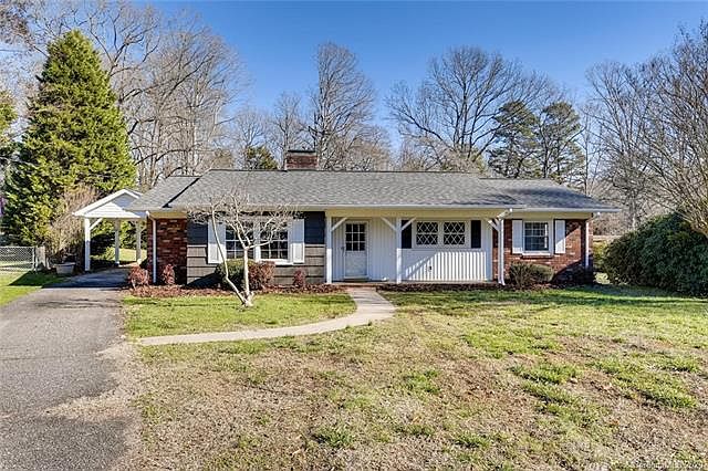 1st image of 547 Colony Ct