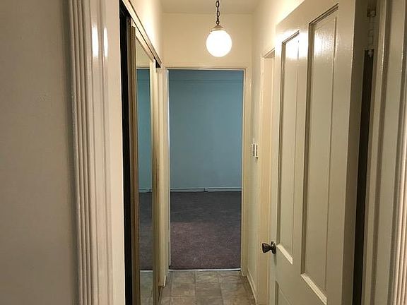 4th image of 149 S Elm Dr
