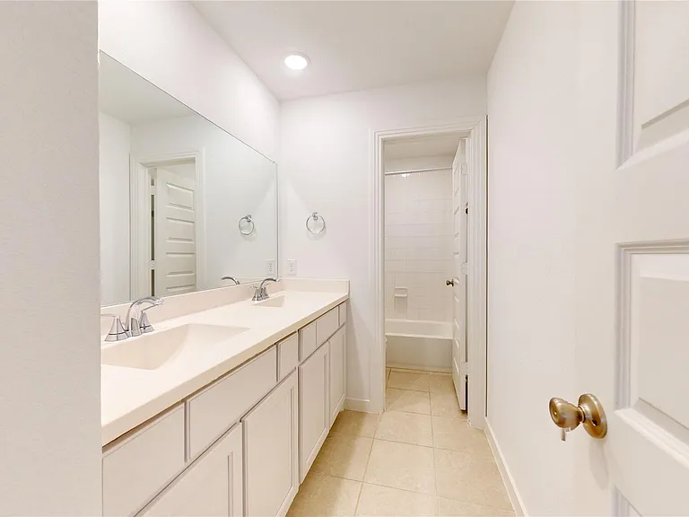 2500 Gaulding St — Photo 15