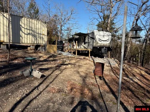 143 Mc #2073, Lead Hill, AR 72644