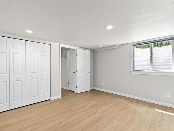 3rd image of 9030 2nd Ave NE Unit B