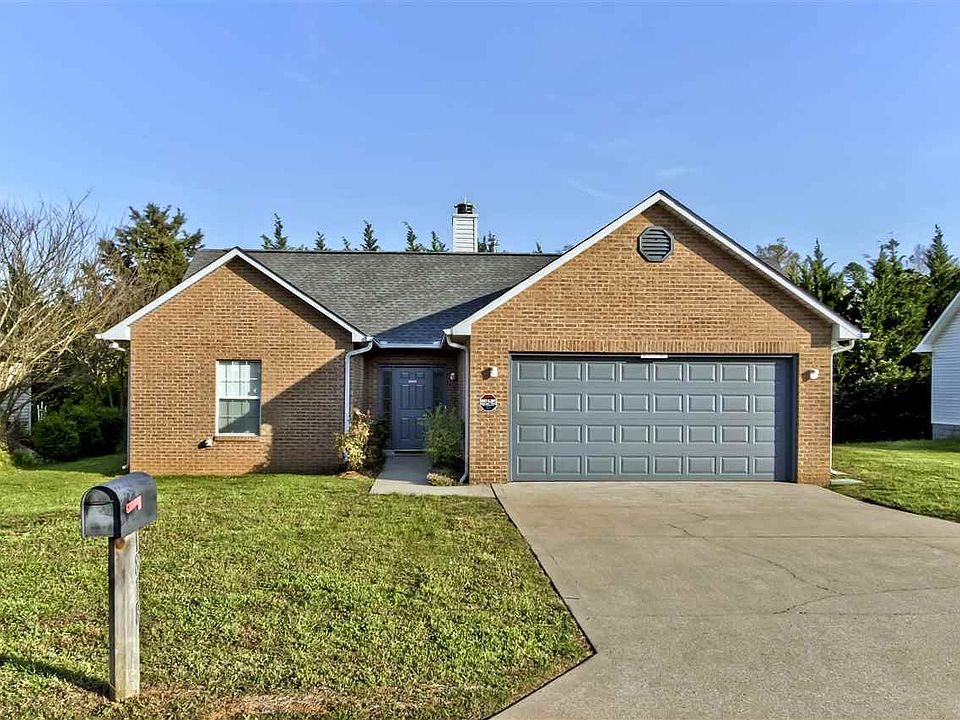 1st image of 1818 Hunters Hill Blvd
