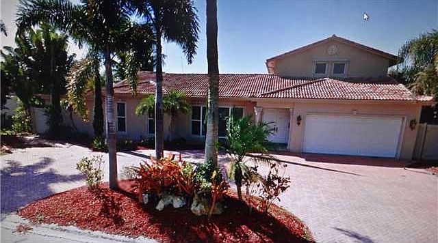 1st image of 2871 NE 55th Pl
