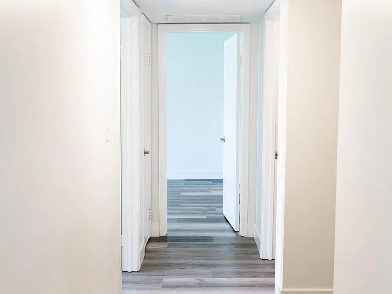 726 Zorn Ave #17 — Photo 10