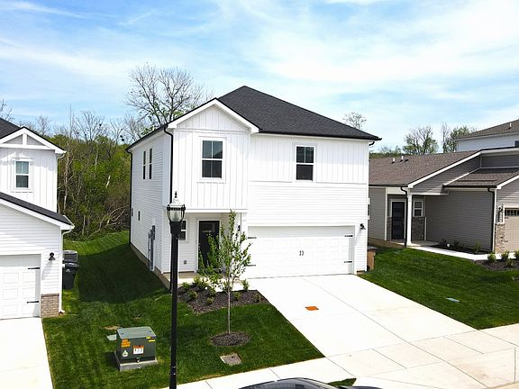 3rd image of 4425 Skyridge Dr