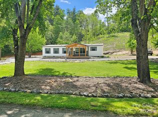 1542 Tillery Branch Rd, Marshall, NC 28753