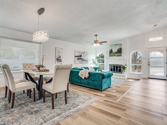 3rd image of 5702 Galaxie Rd