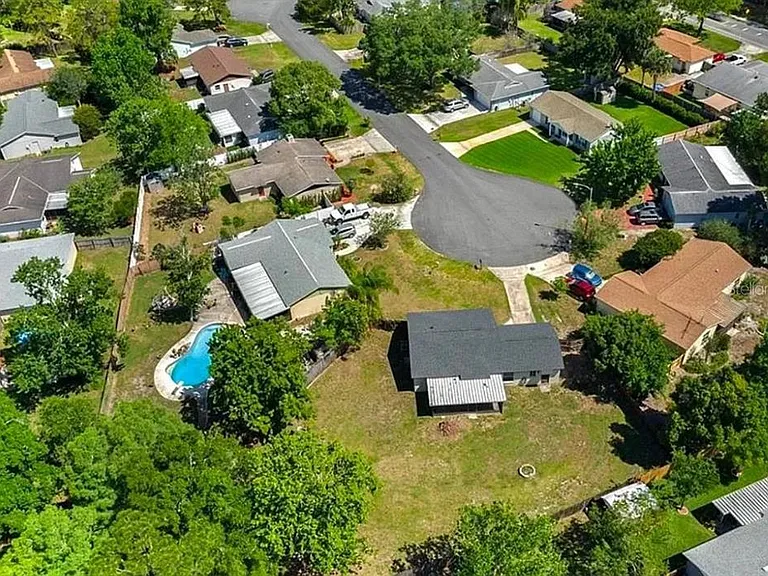 120 Bent Oak Ct — Photo 6